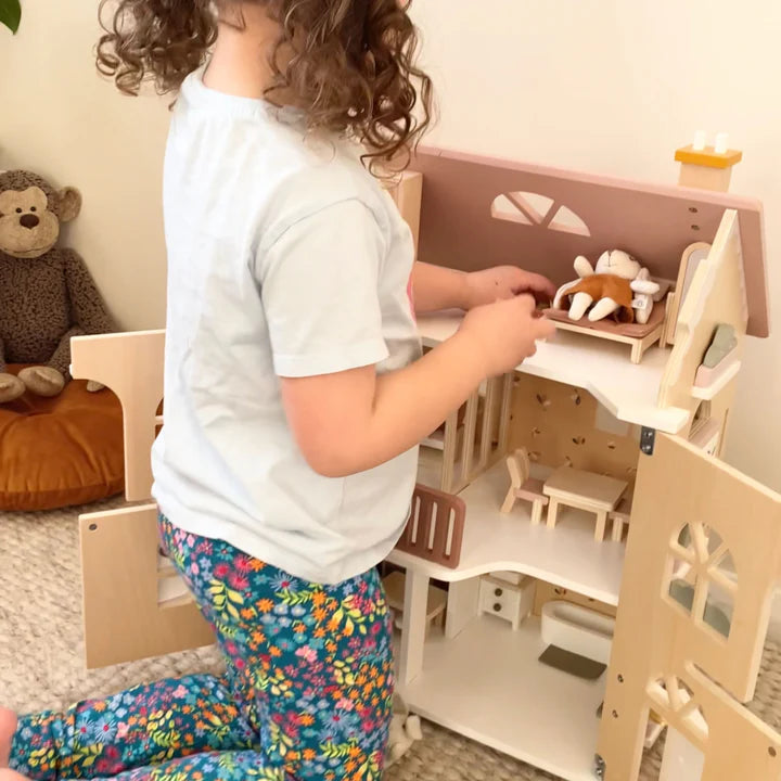 Speedy Monkey Flowers Cottage Dolls House